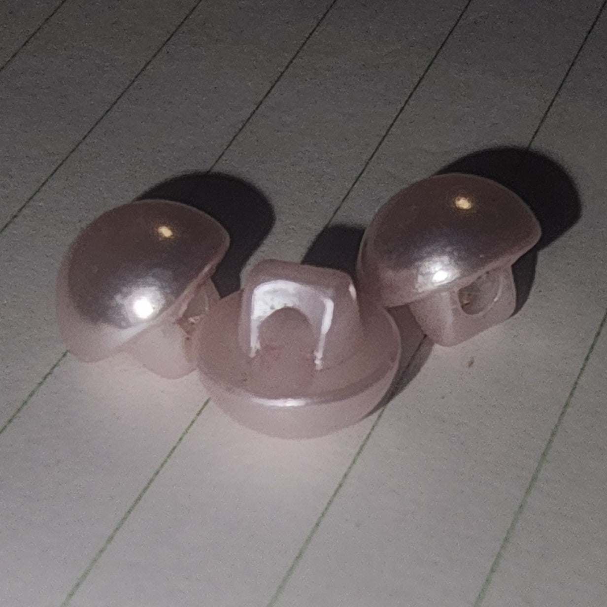 Dome button soft pearl pink 10mm (shank)