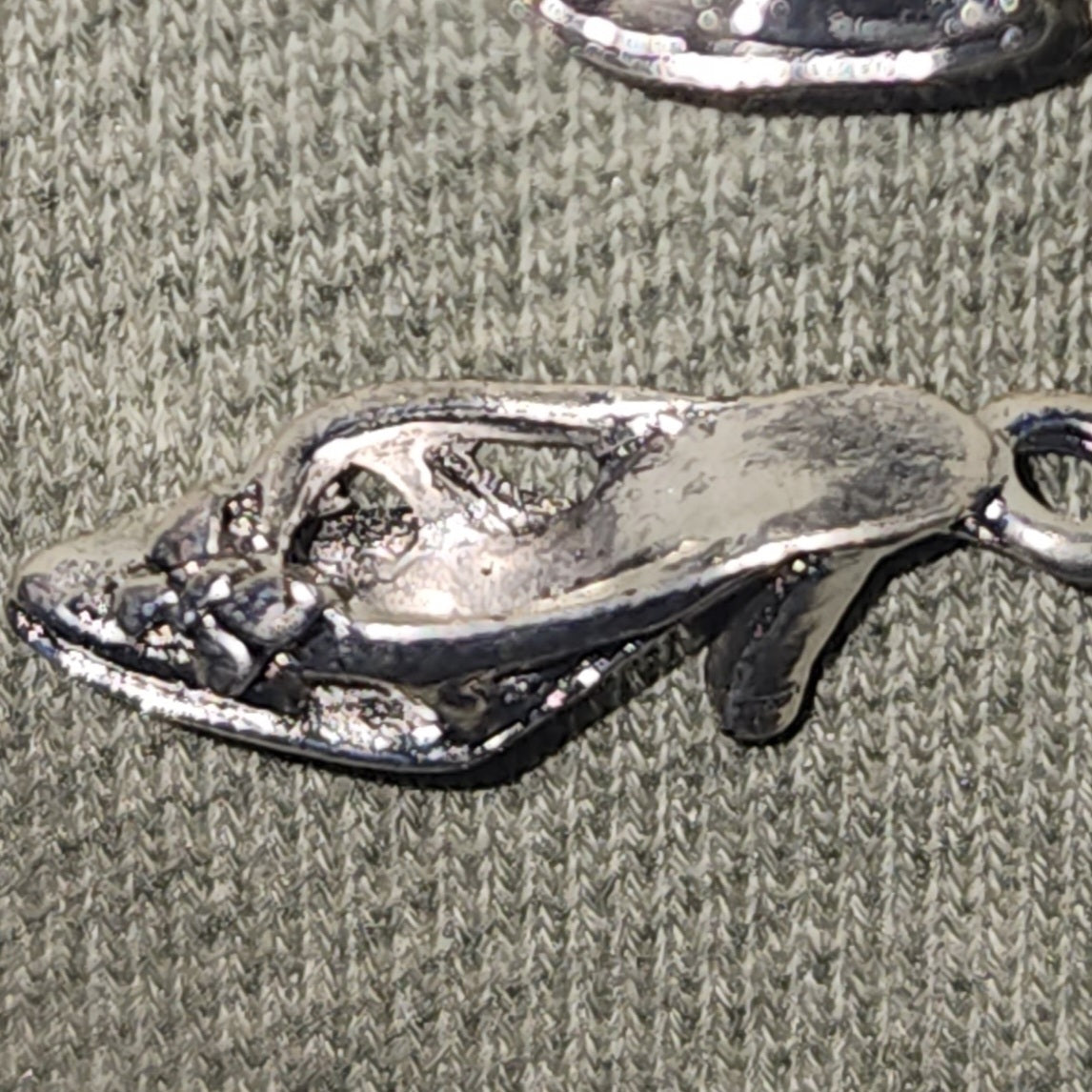 Metal Dress Shoe (high heel) Charm