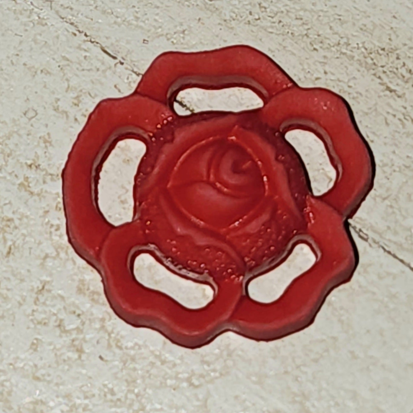 Holey Rose button 3 colours 15mm