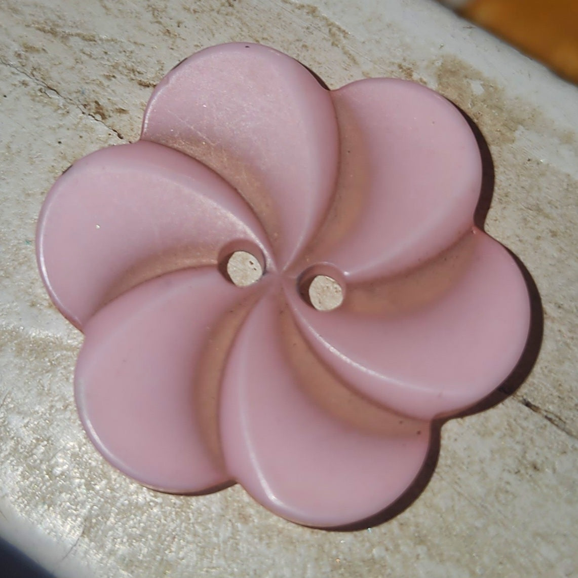 Large pink frosted flower 25mm