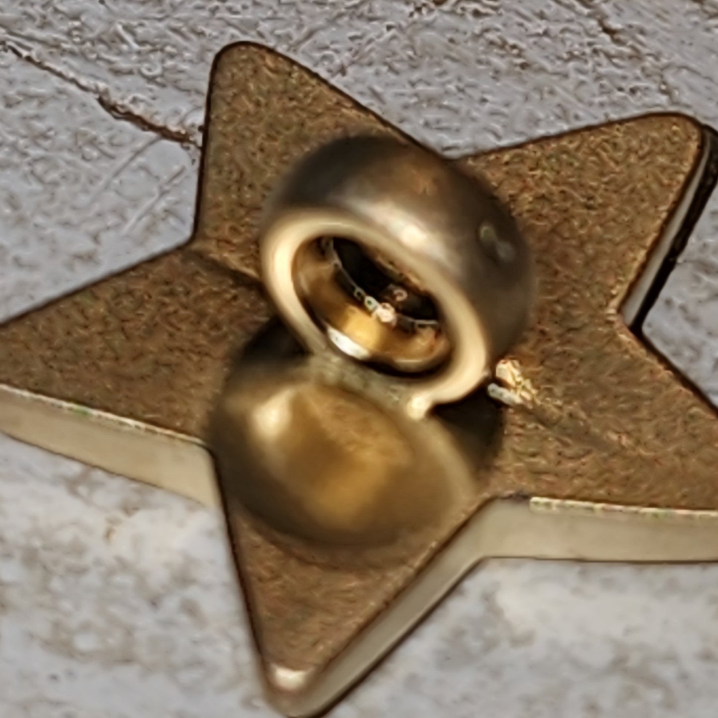 Gold star button 15mm