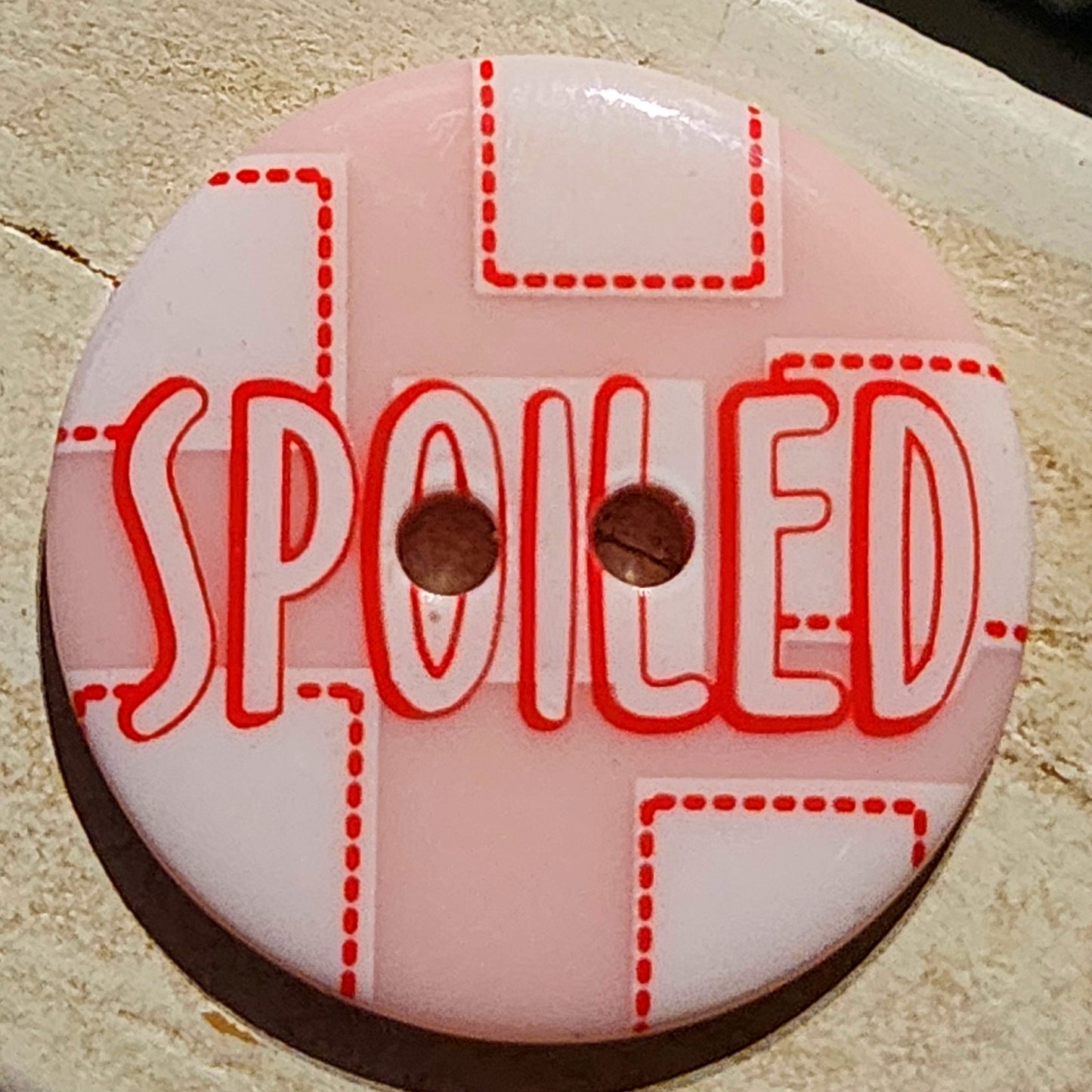 Spoiled button pink 20mm
