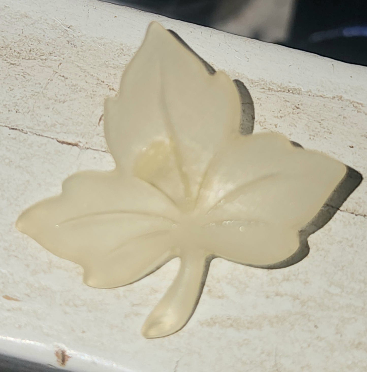 Frosted maple leaf button (various colours) 30mmx30mm