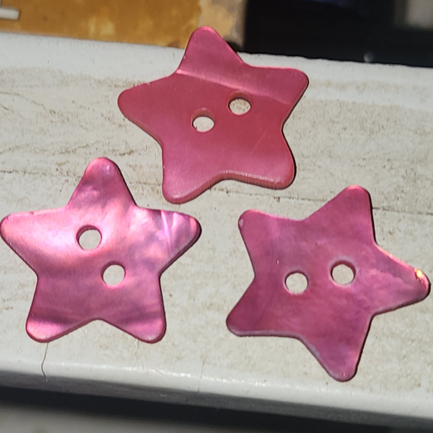 Mother of pearl star button - various colours 20mm