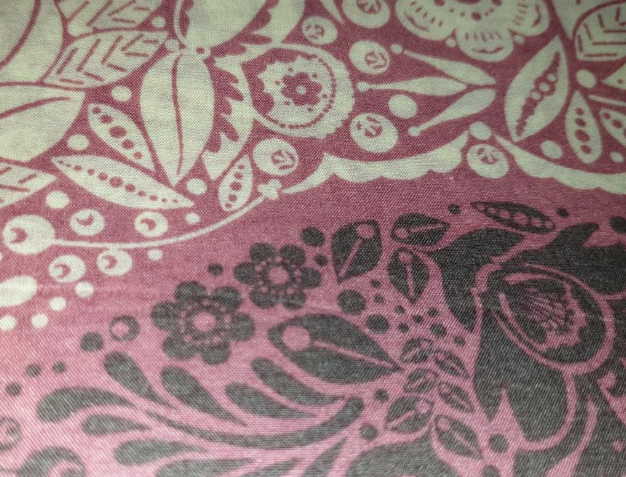 Anna Maria Horner - Little Folks Voile - Village Paths - Lilac Wavy floral VAH06