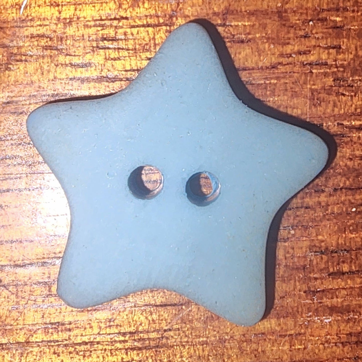 Star button baby blue 2cm (matte finish)