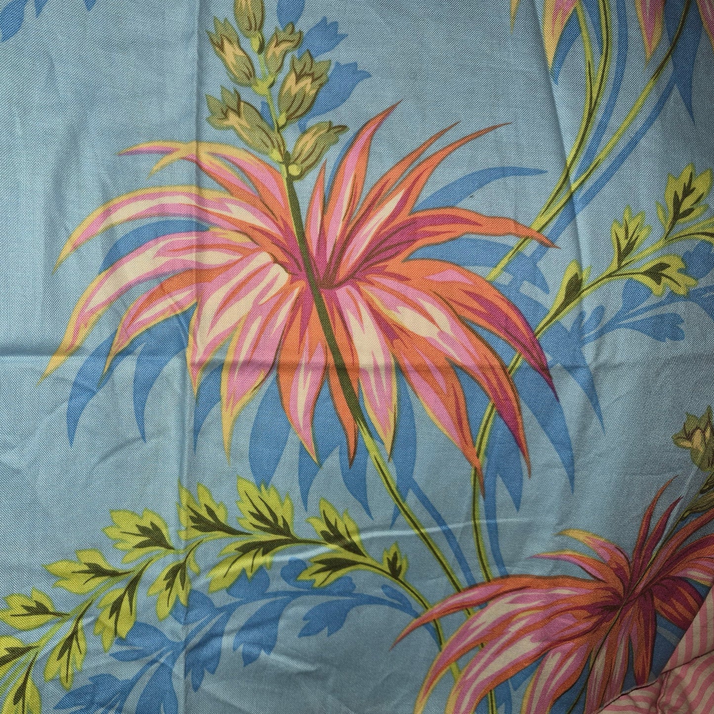 Amy Butler - Ginger Bliss- tropical hibiscus peach D987