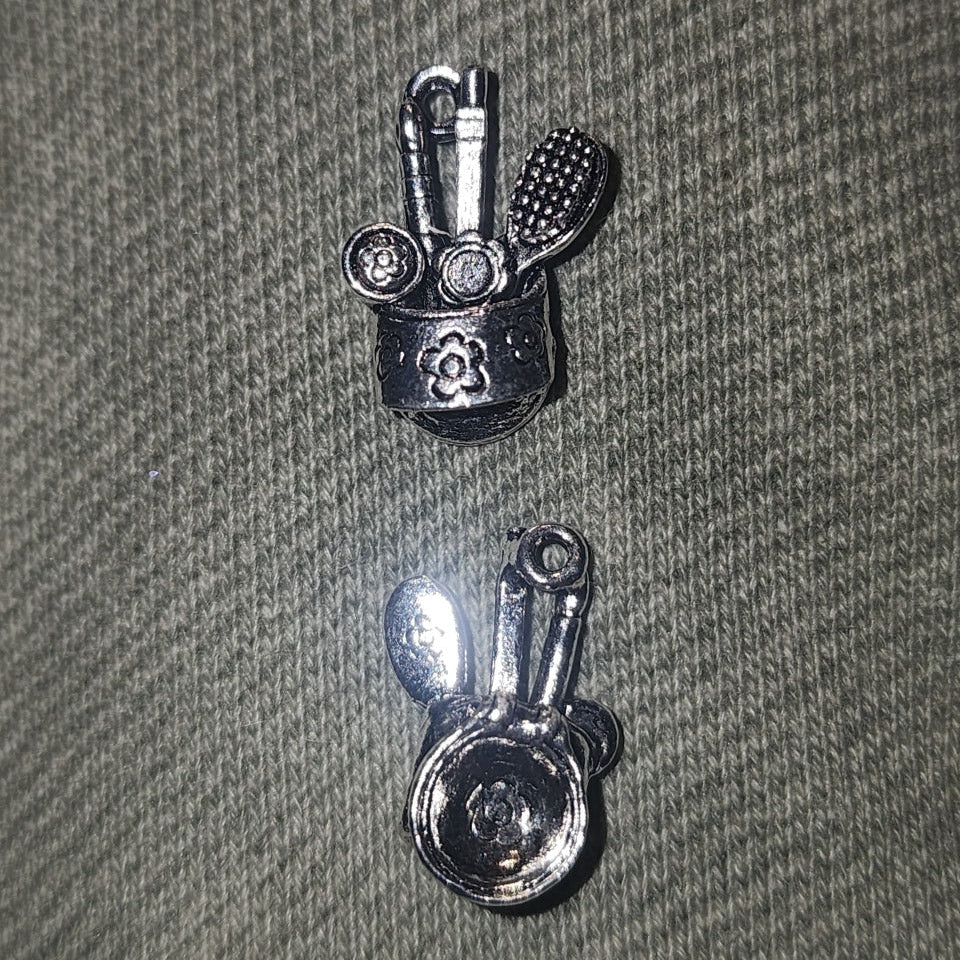 Metal Cosmetic (makeup) Bag charm