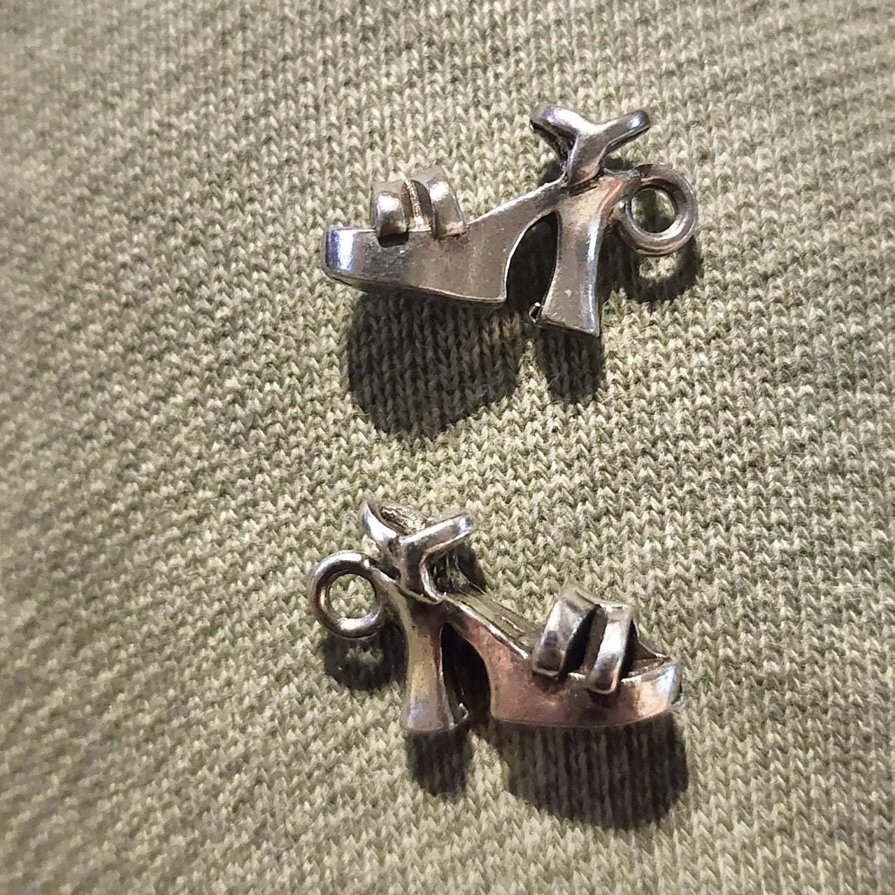 Metal Platform Shoe charm