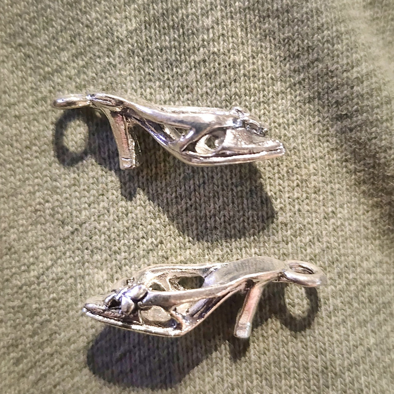 Metal Dress Shoe (high heel) Charm