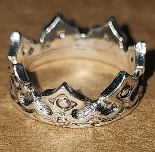 Metal Crown charm