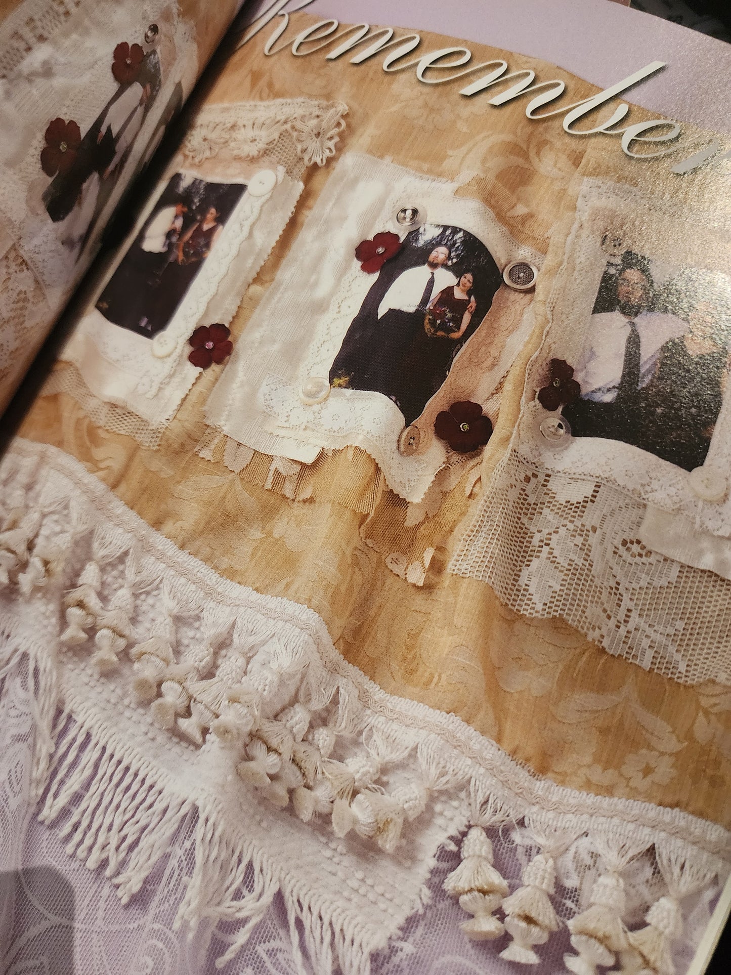 Stampington Wedding magazine (184 pages)