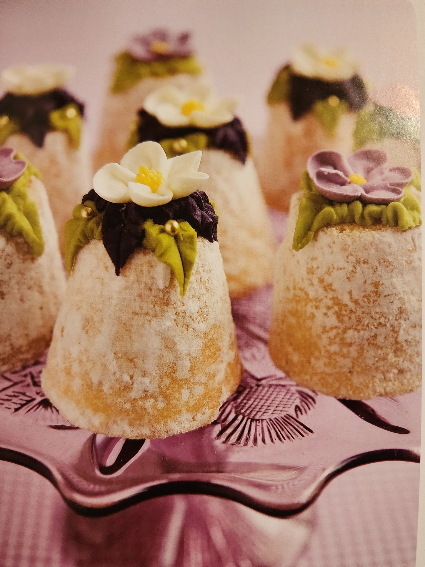 The Crabapple Bakery Cookbook by Jennifer Graham