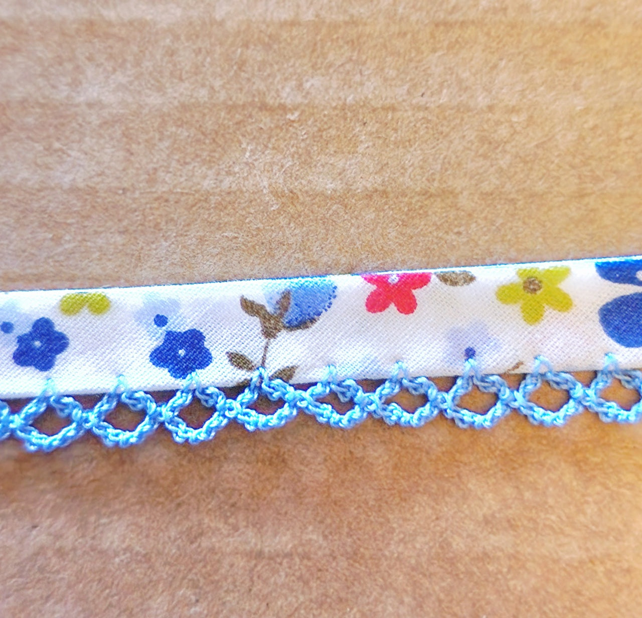 Blue red floral picot trim bias binding (double fold) PRICED PER METRE