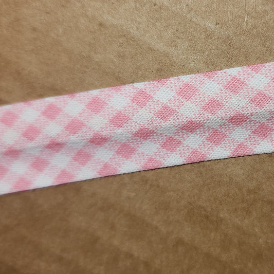 Pink Gingham bias binding 20mm