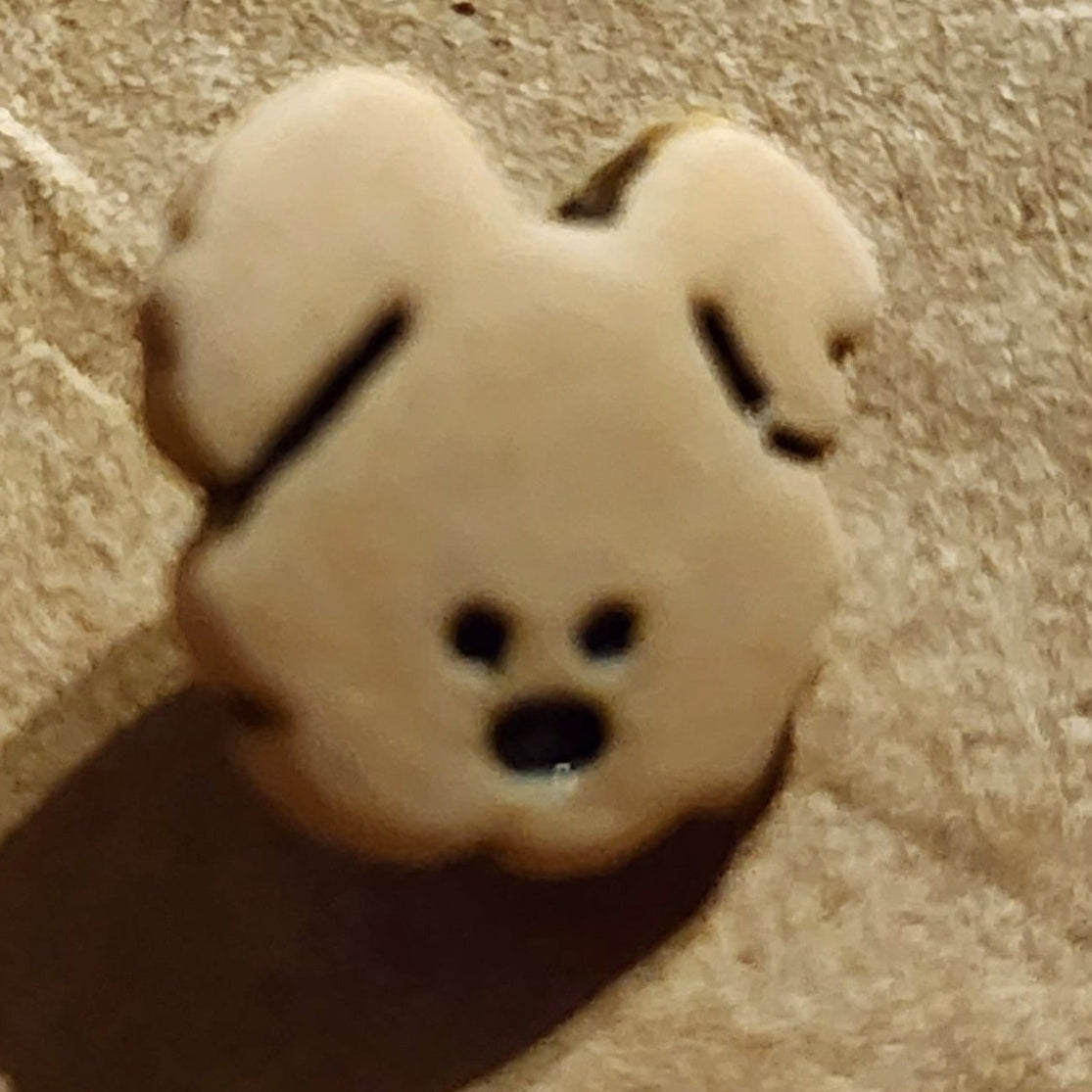Dog Face Button Beige 1cm high