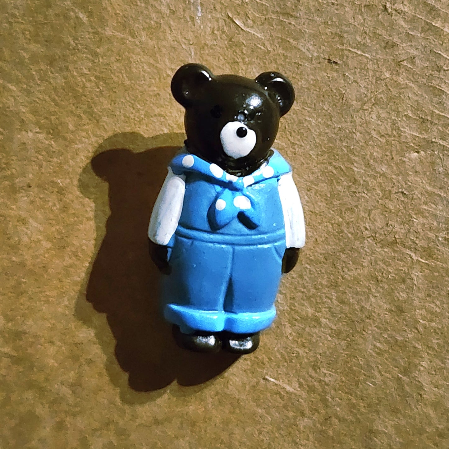 Bear with blue overalls button 3cm high