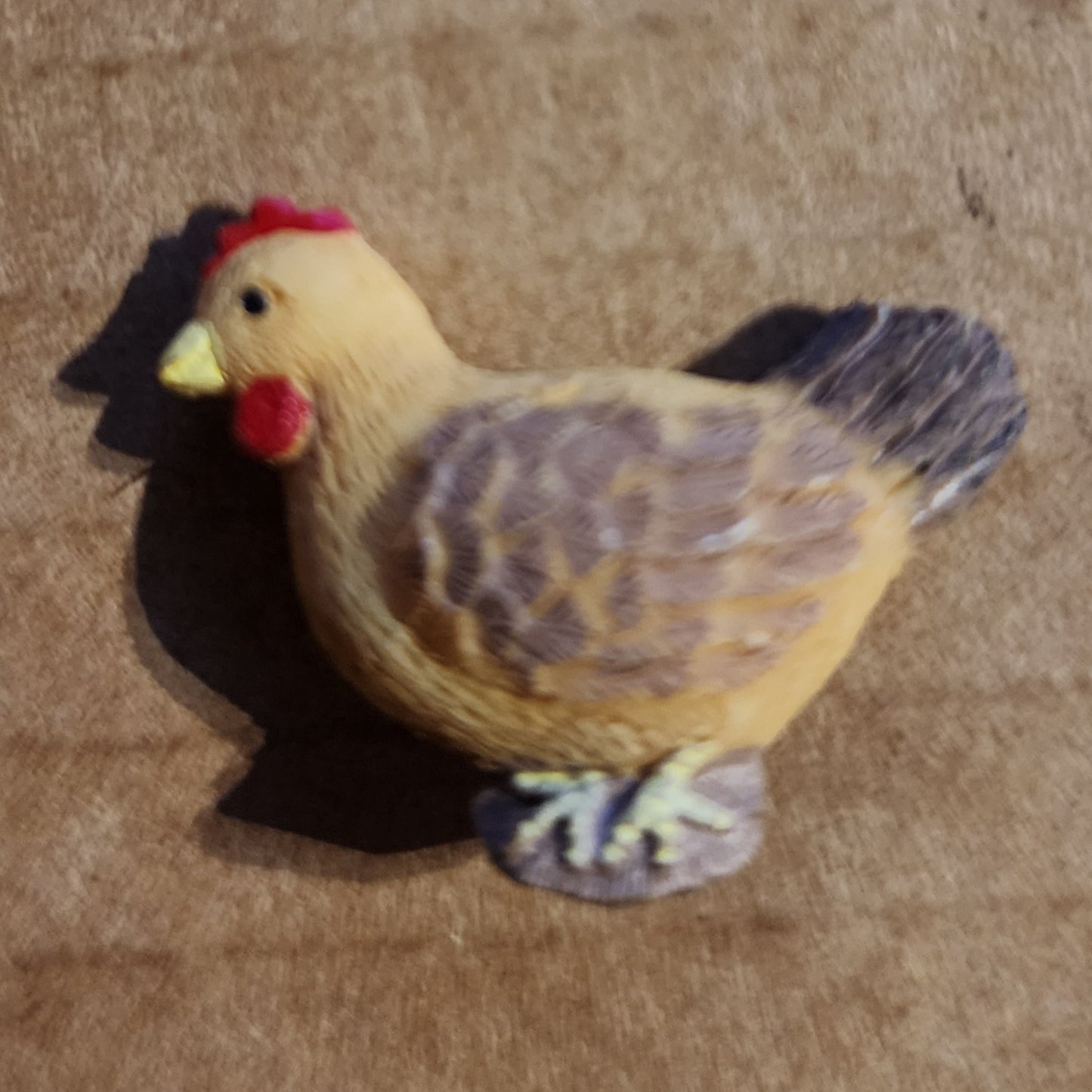 Resin chicken button 2.5cm high