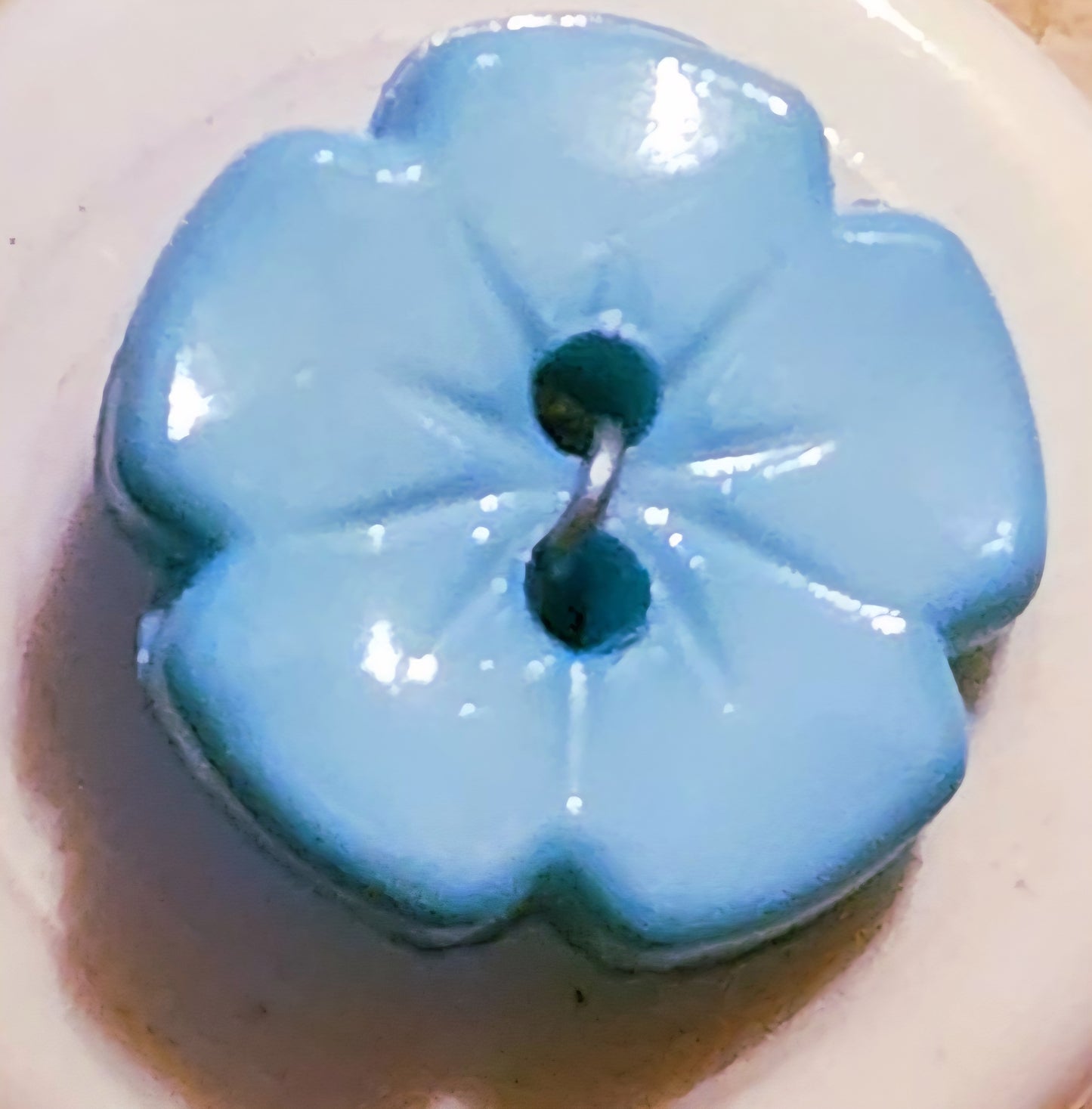 Blue zinnia flower button 1.5cm