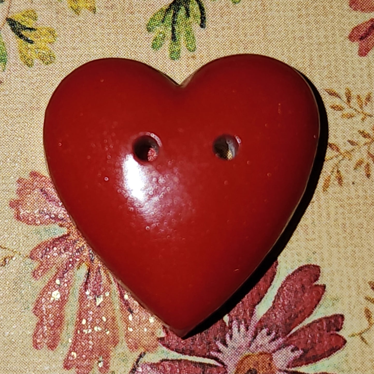 Red Sew-Thru Heart 1.5cmhigh