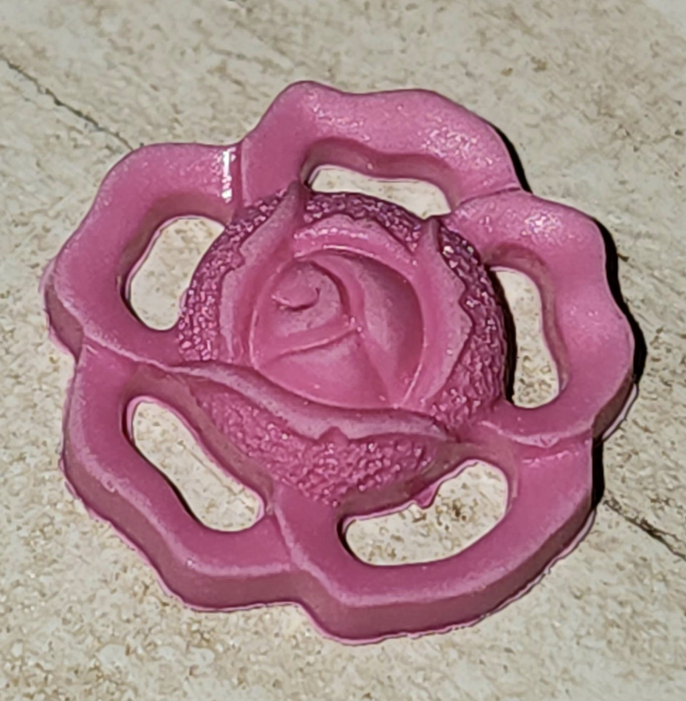 Holey Rose button 3 colours 15mm