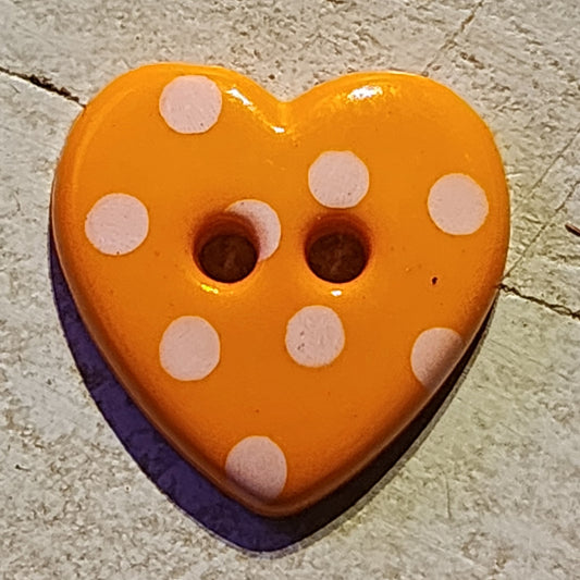 Spotty heart button tangerine 15mm