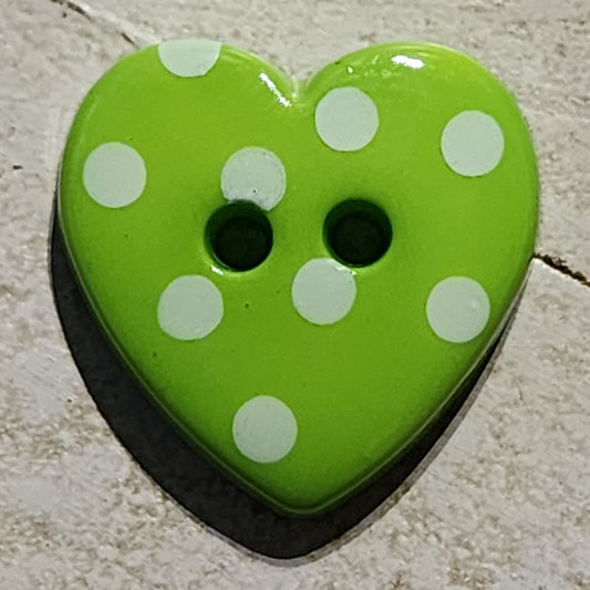 Spotty heart button lime 15mm