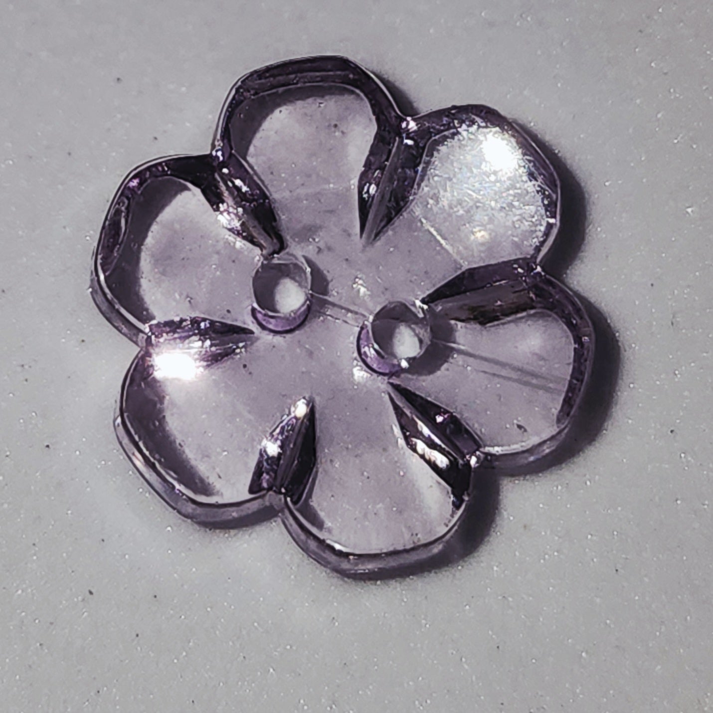 Clear Flower Button light mauve 1.5cm