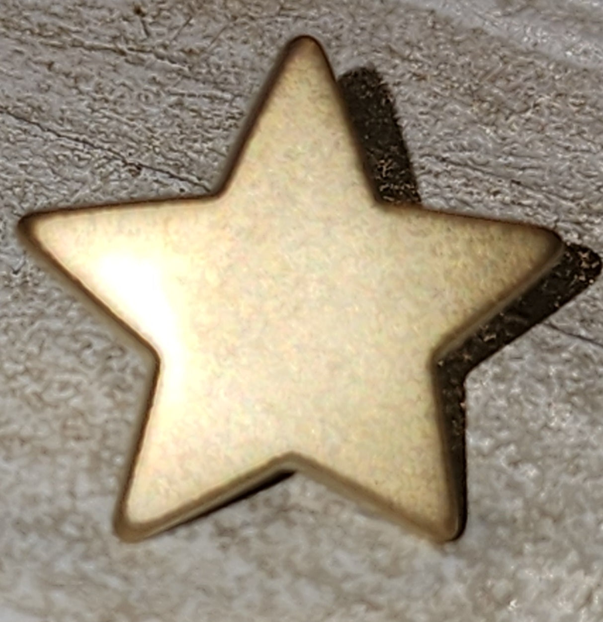 Gold star button 15mm