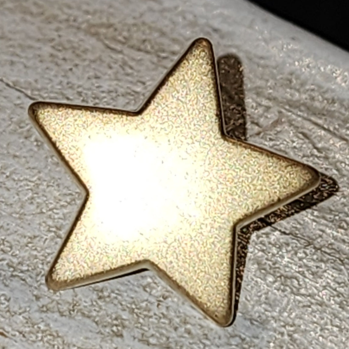 Gold star button 15mm