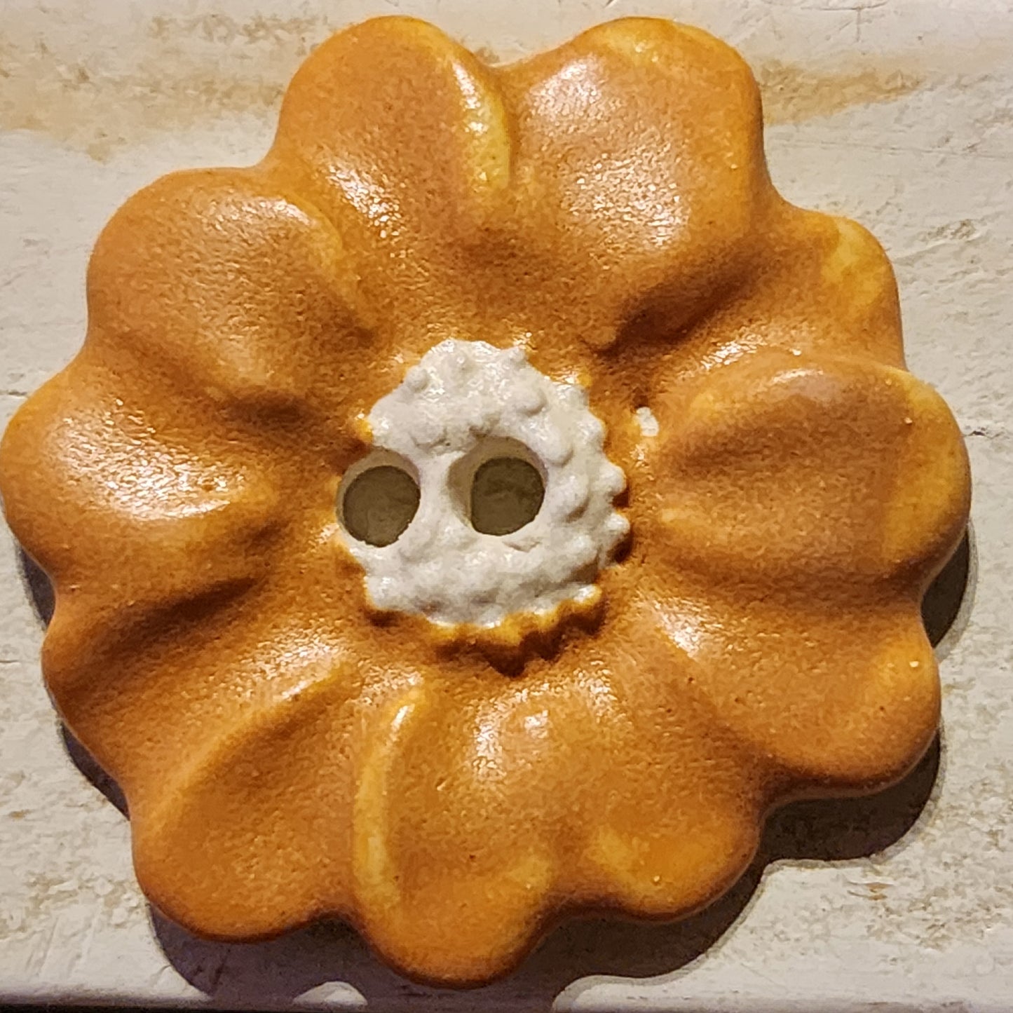 Large ceramic flower button 33mm (various colours)