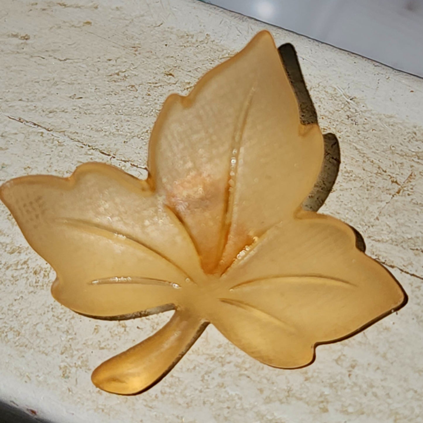 Frosted maple leaf button (various colours) 30mmx30mm