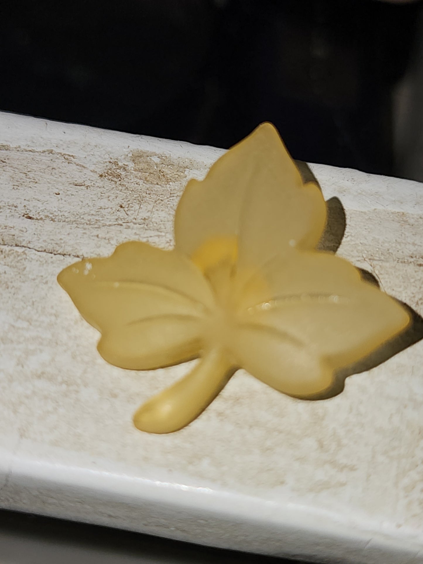 Frosted maple leaf button (various colours) 30mmx30mm