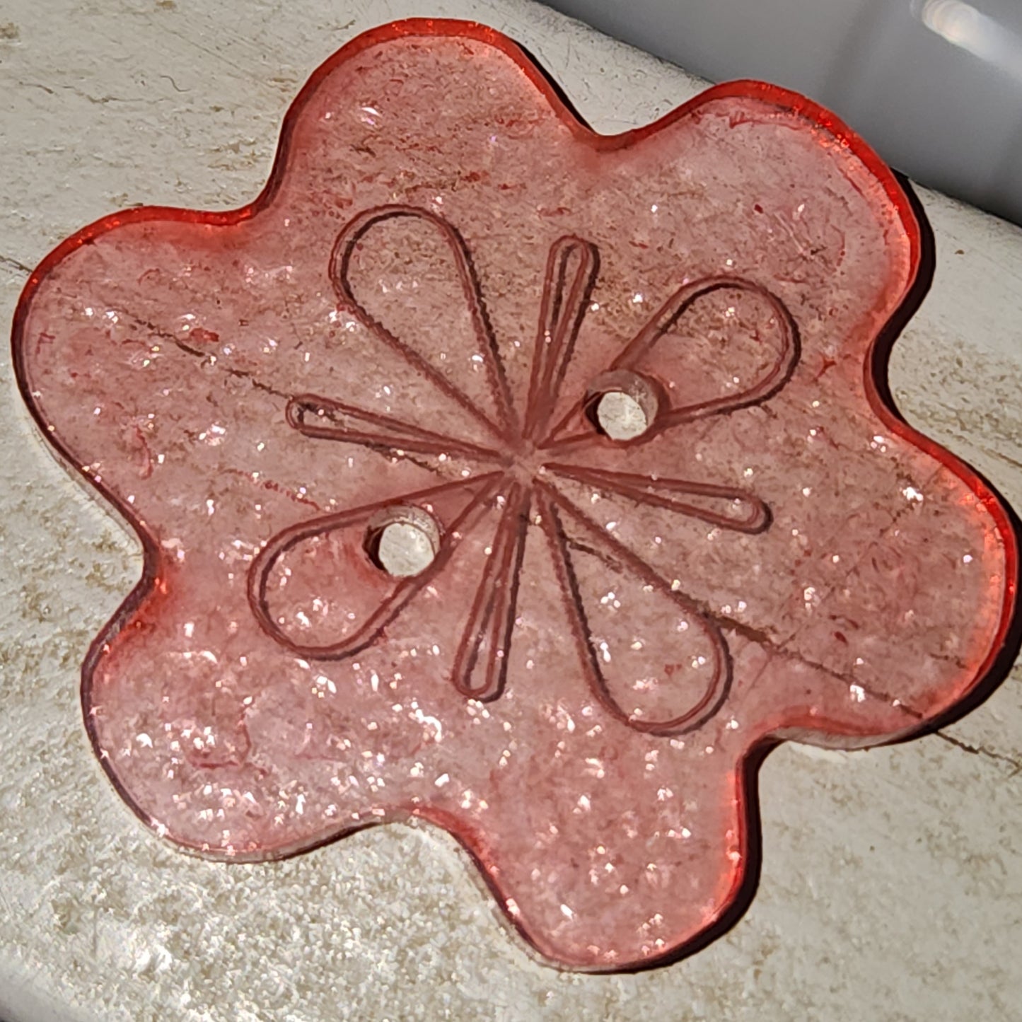 Large resin glittery etched flower - 3 colours (3cm)