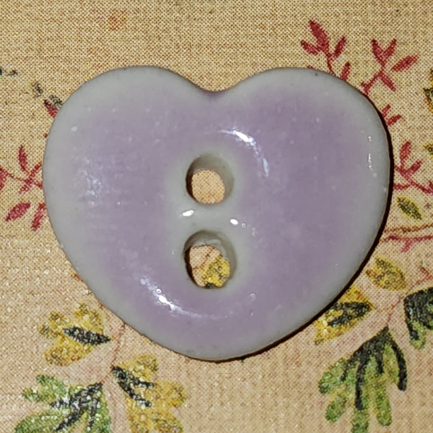 Ceramic heart button 15mm high (assorted colours)