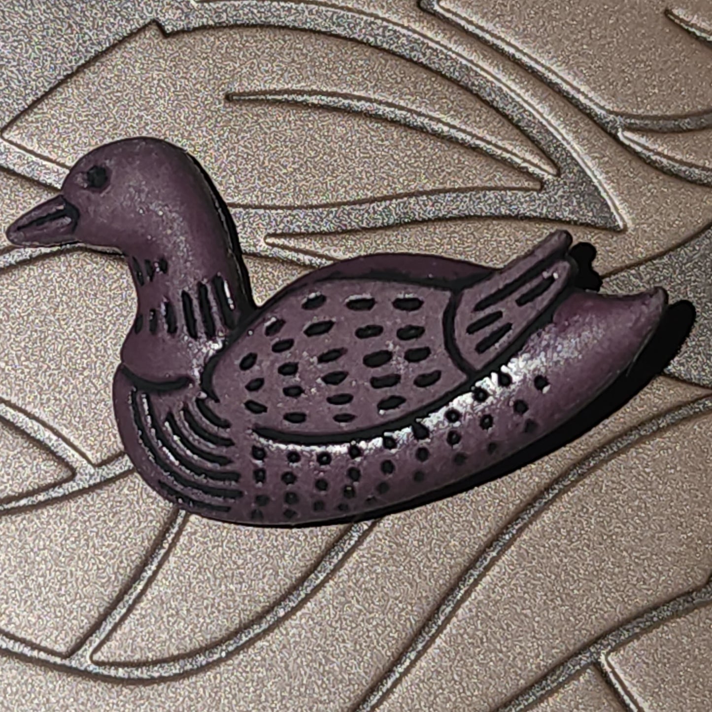 Mahogany coloured duck button 30mm long