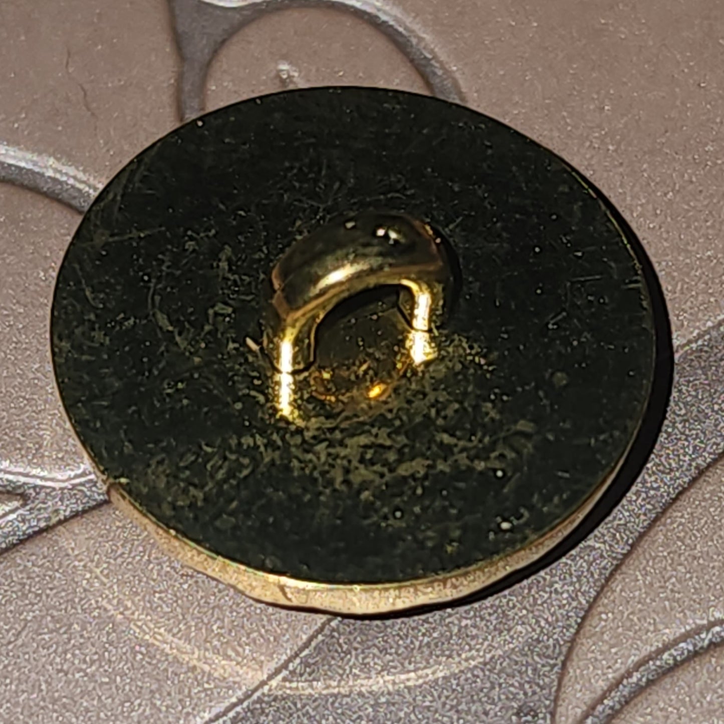 Round framed Mother of pearl button (shank back) 20mm