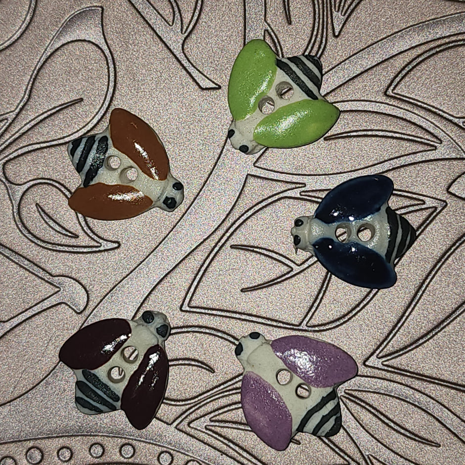 Butterflies, Birds and Insect BUTTONS – Page 2 – Fred the Needle