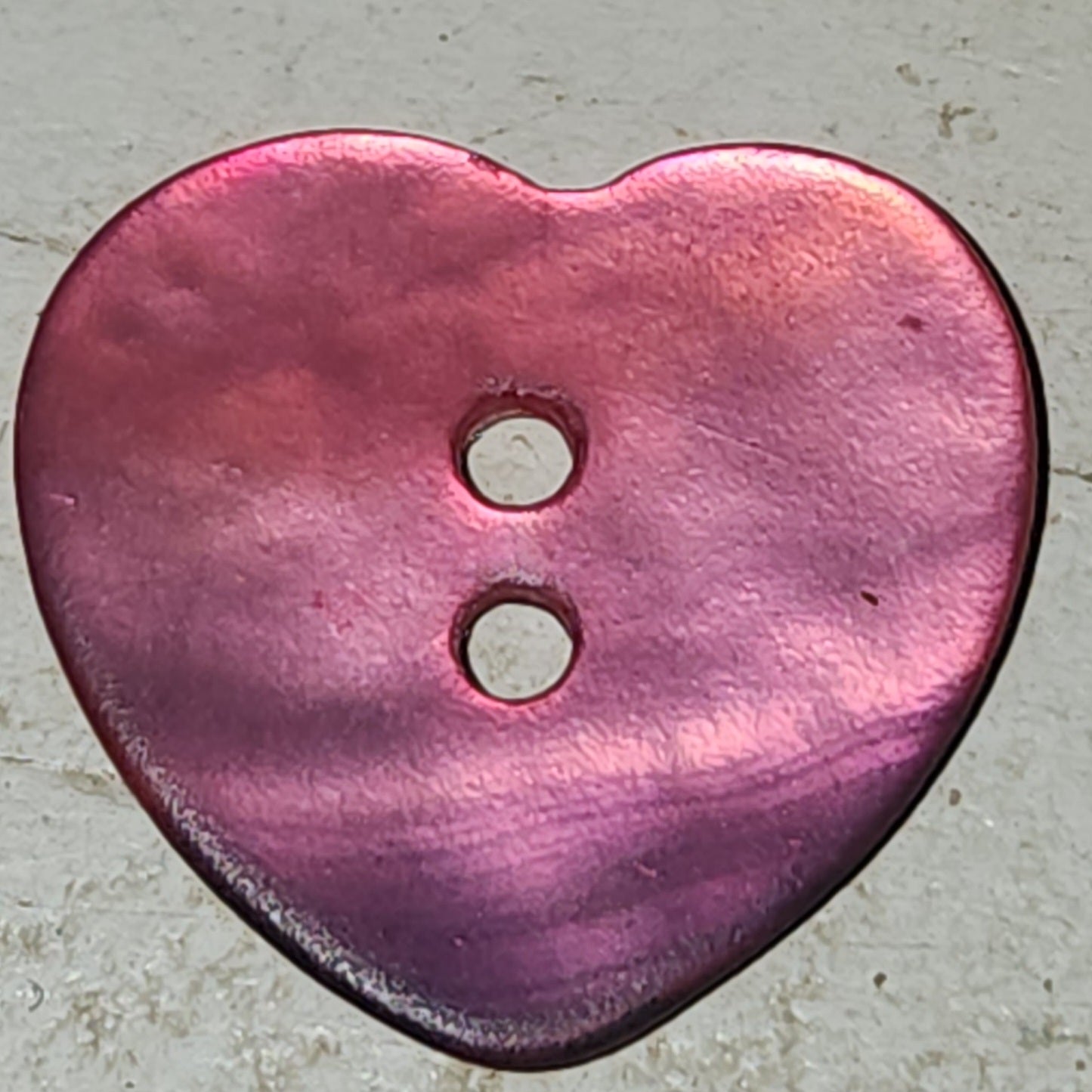 Mother of pearl heart 17mm - assorted colours