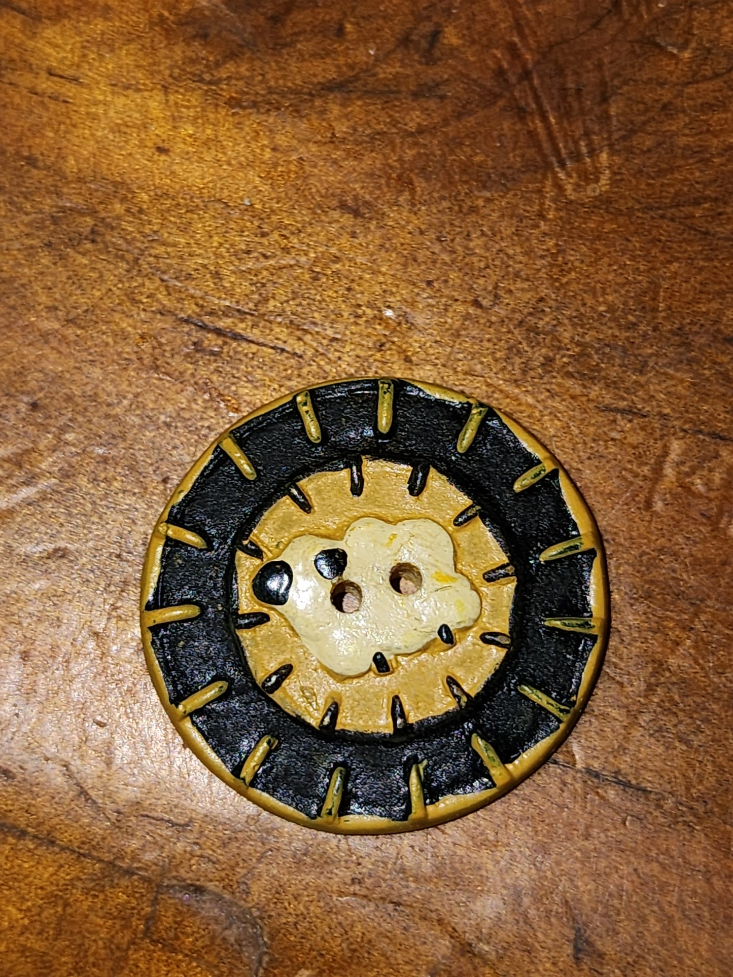 Round country style buttons - 3 styles (cow, sheep, star) 23mm