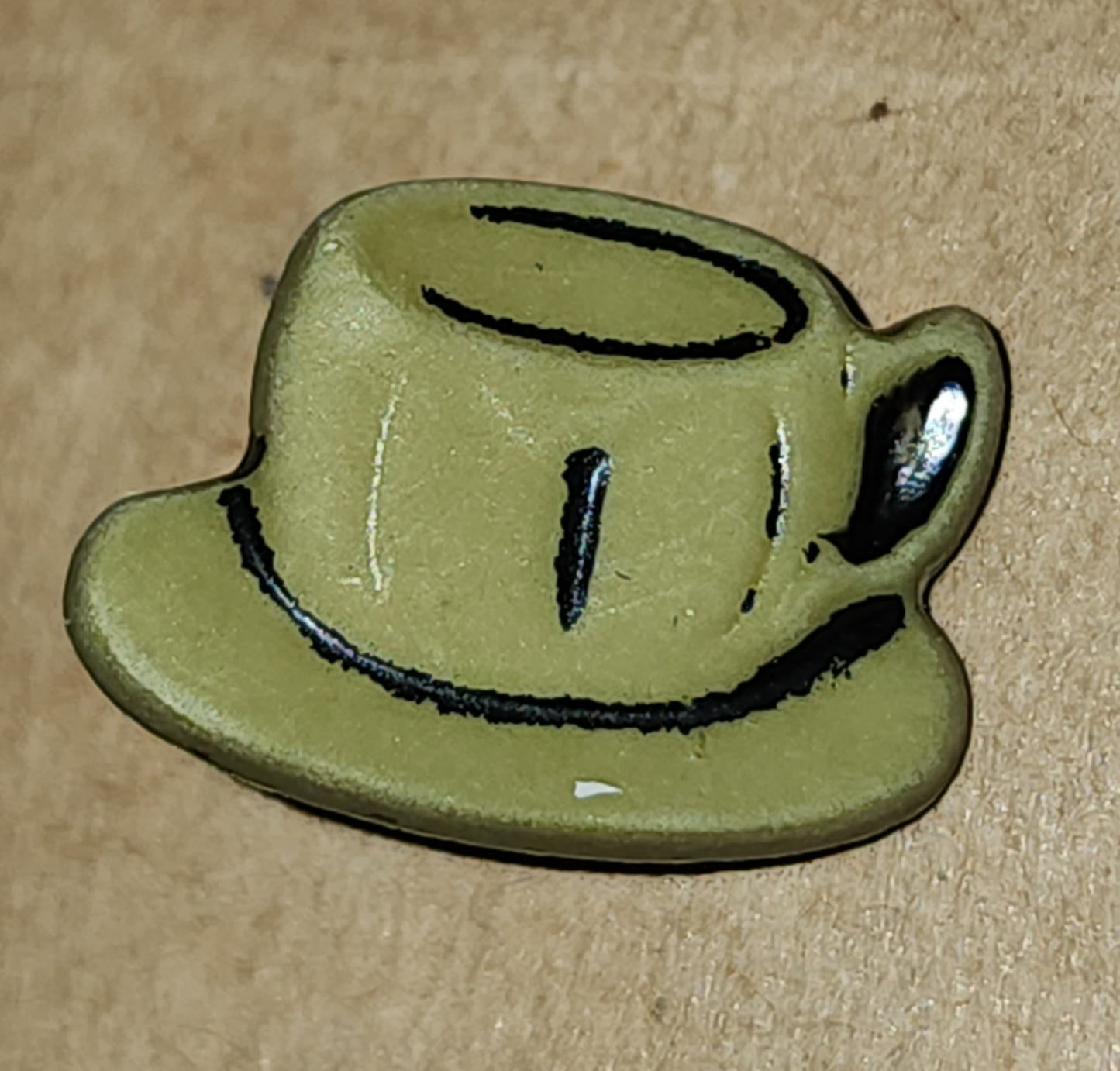 Teacup button olive 15mm wide