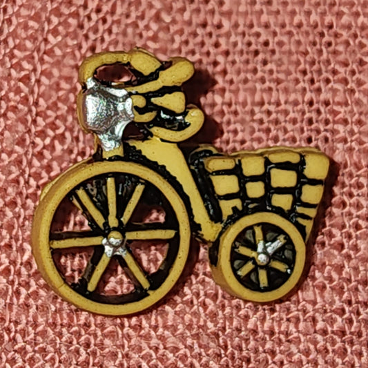 Tricycle button - 2 colours 15mm long