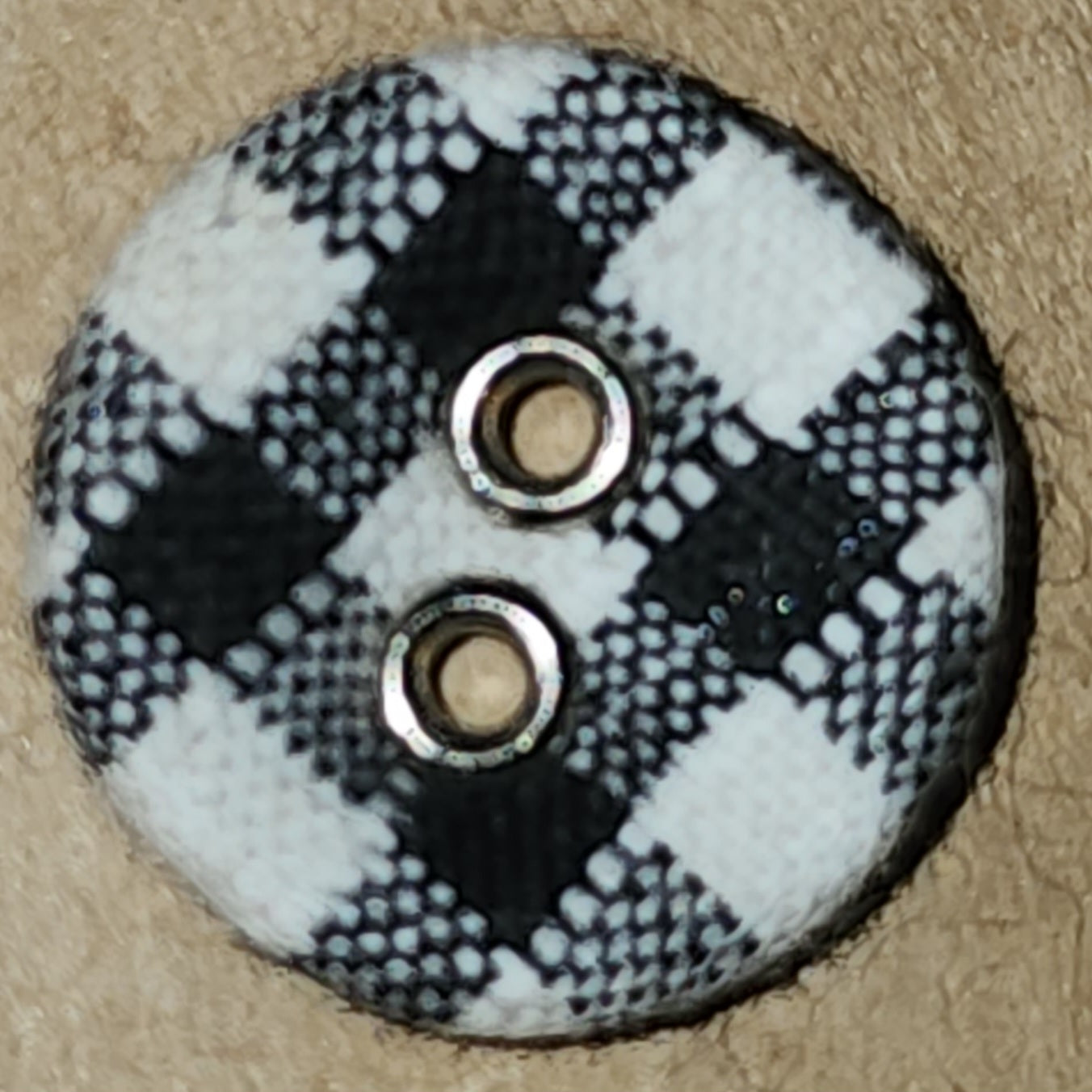 Round gingham button 14mm - 4 colours