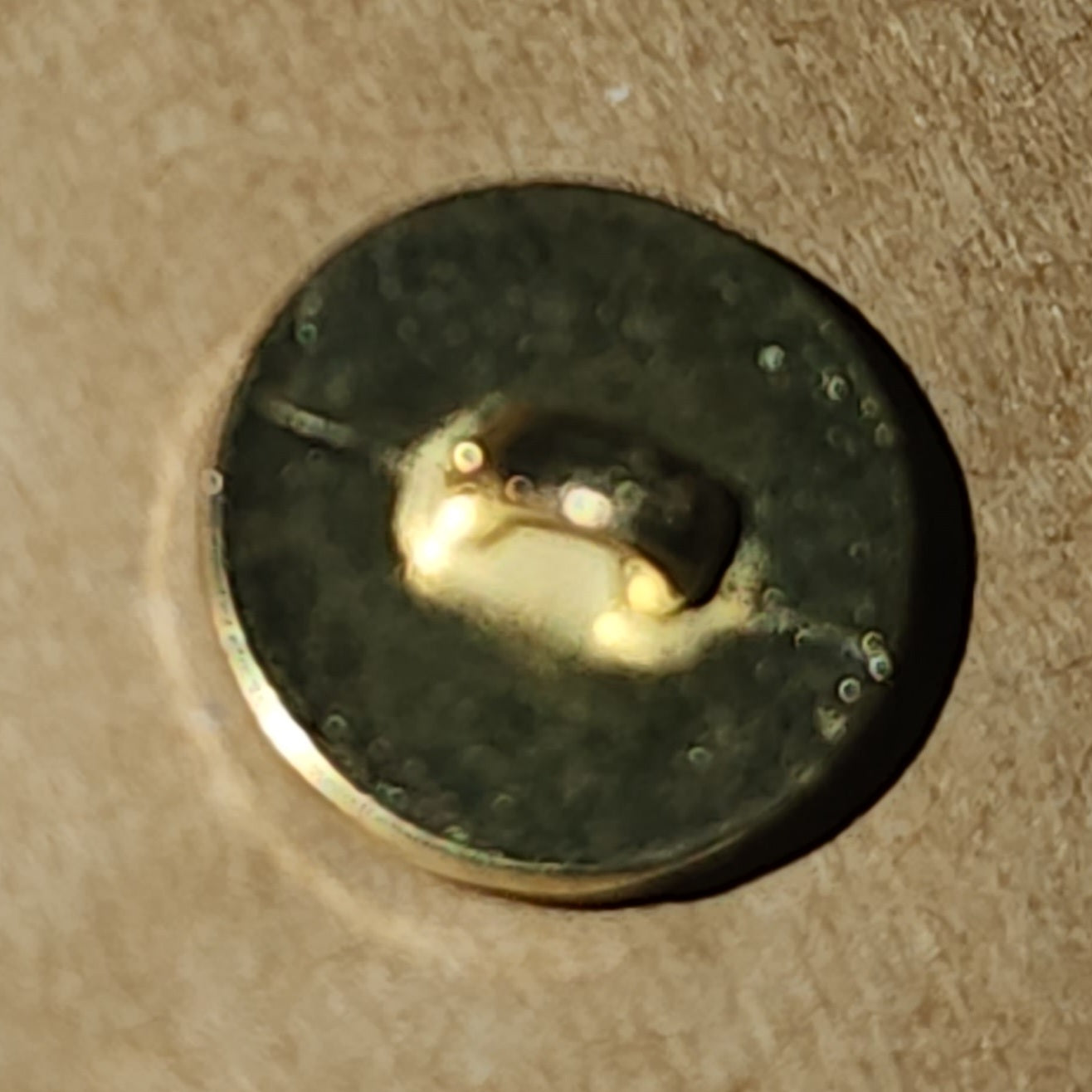 Framed faceted crystal button - gold or silver (diamante)