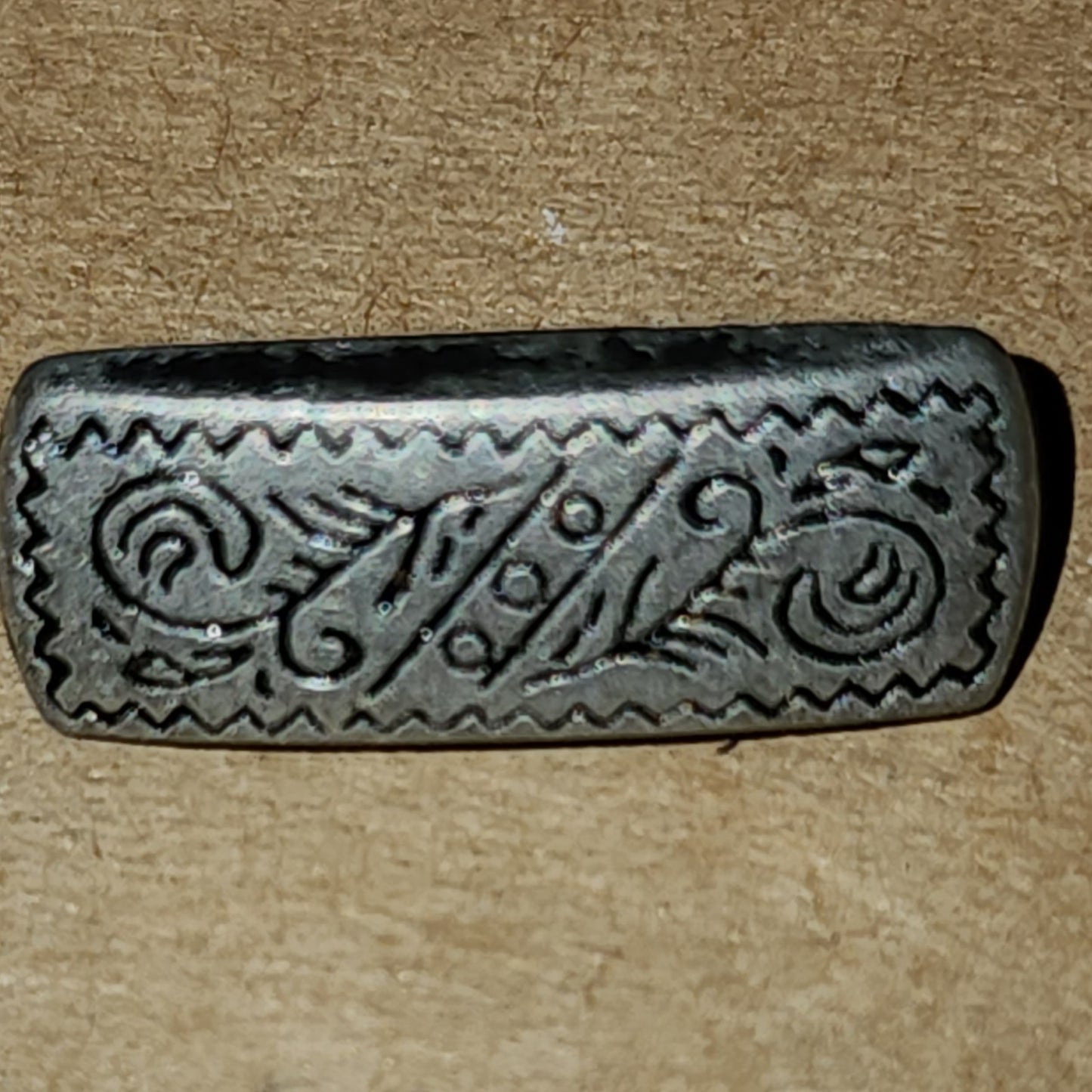 Decorative metal bar button - shank back