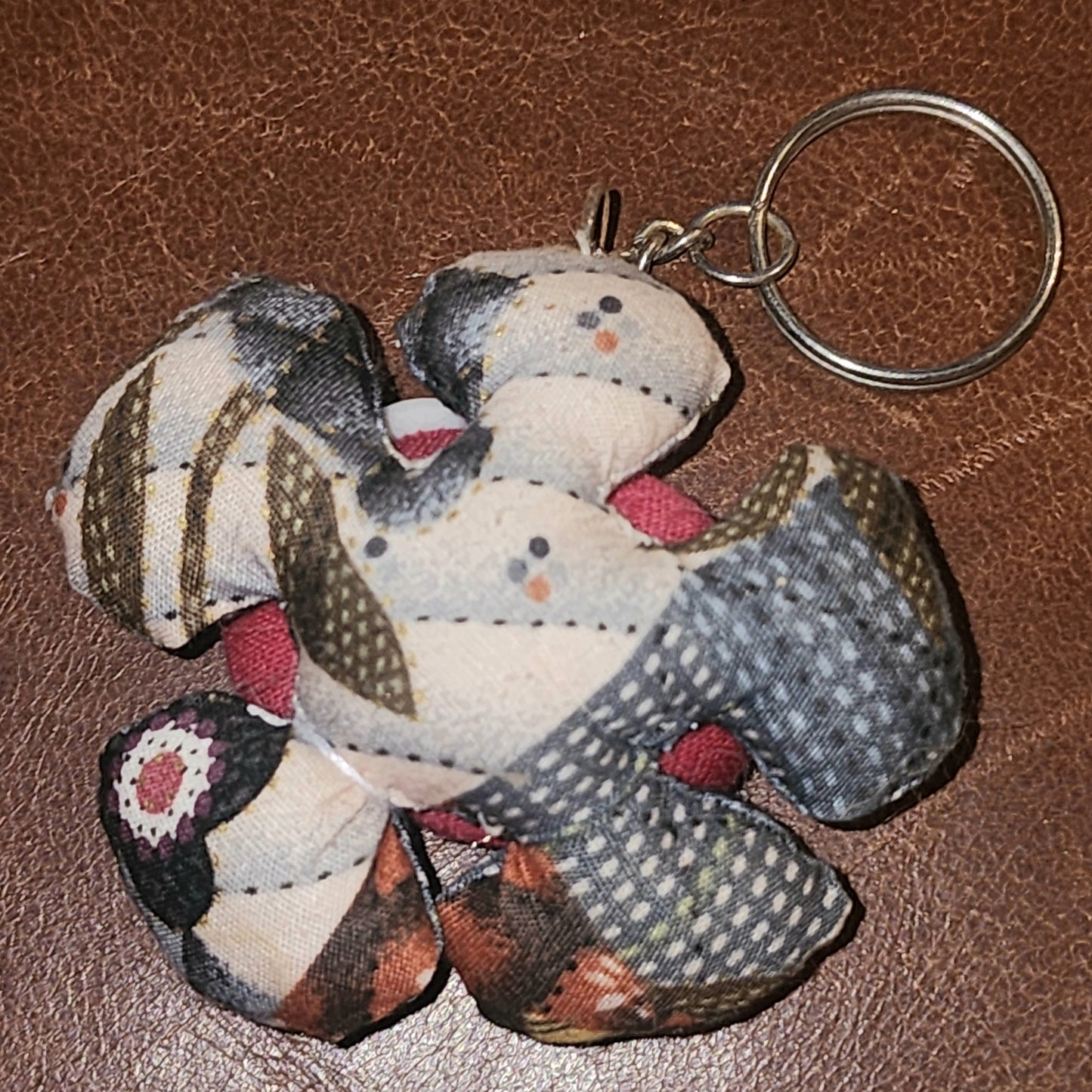 Fabric beaded flower keyring 6.5cm