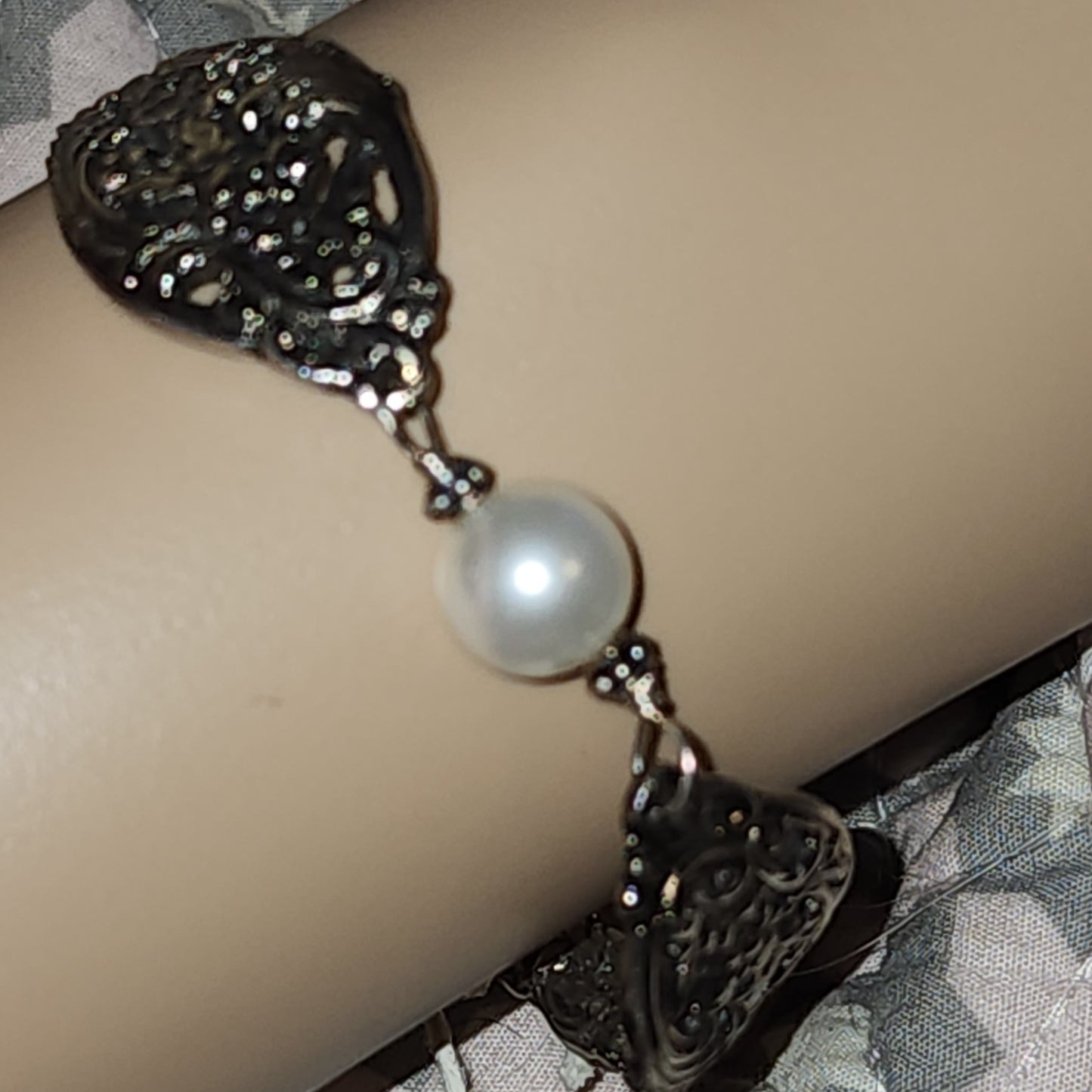 Silver spoon company pearl bracelets (white or black pearl)