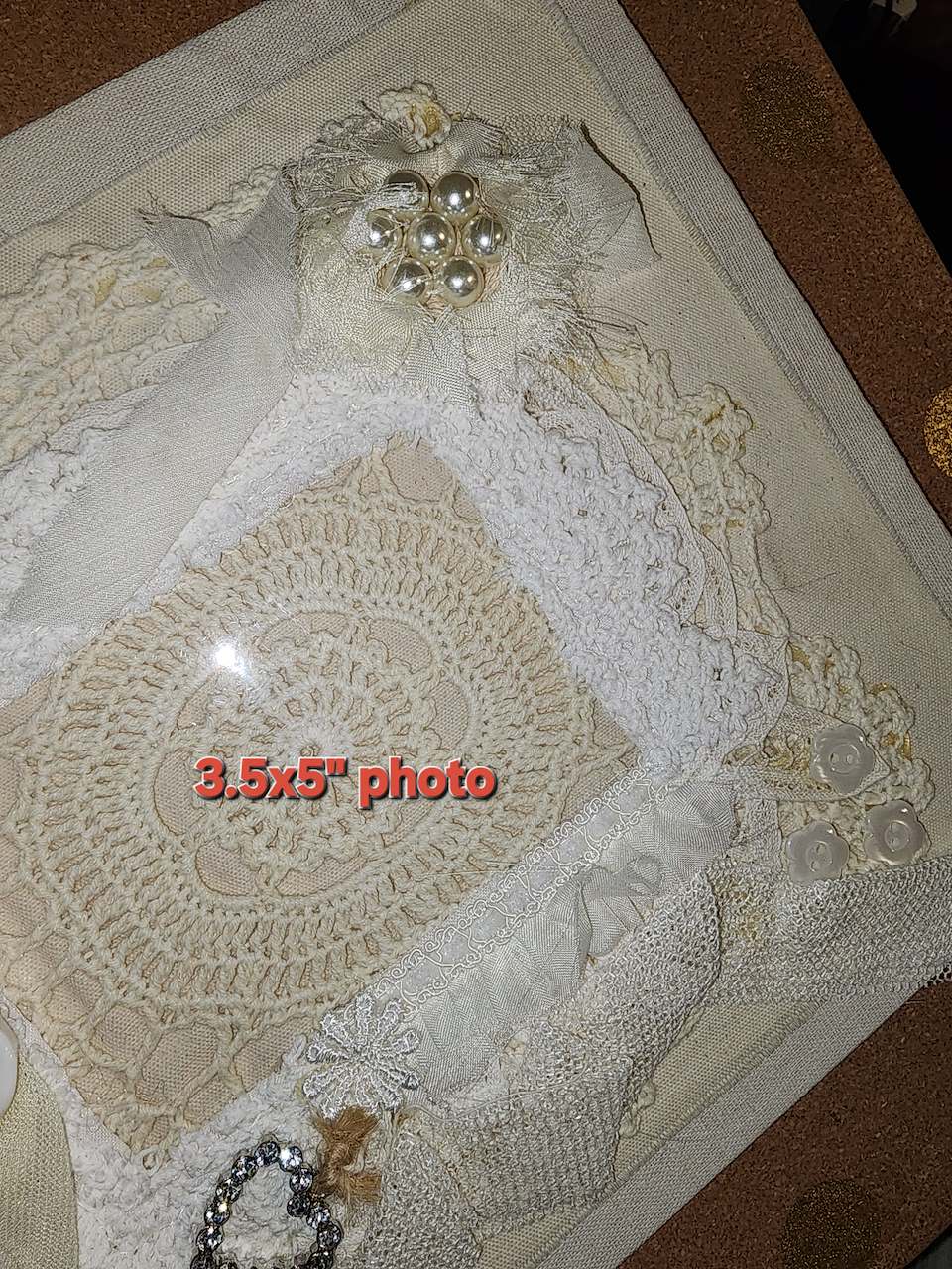 Lace embellished frame (10×12 inch)