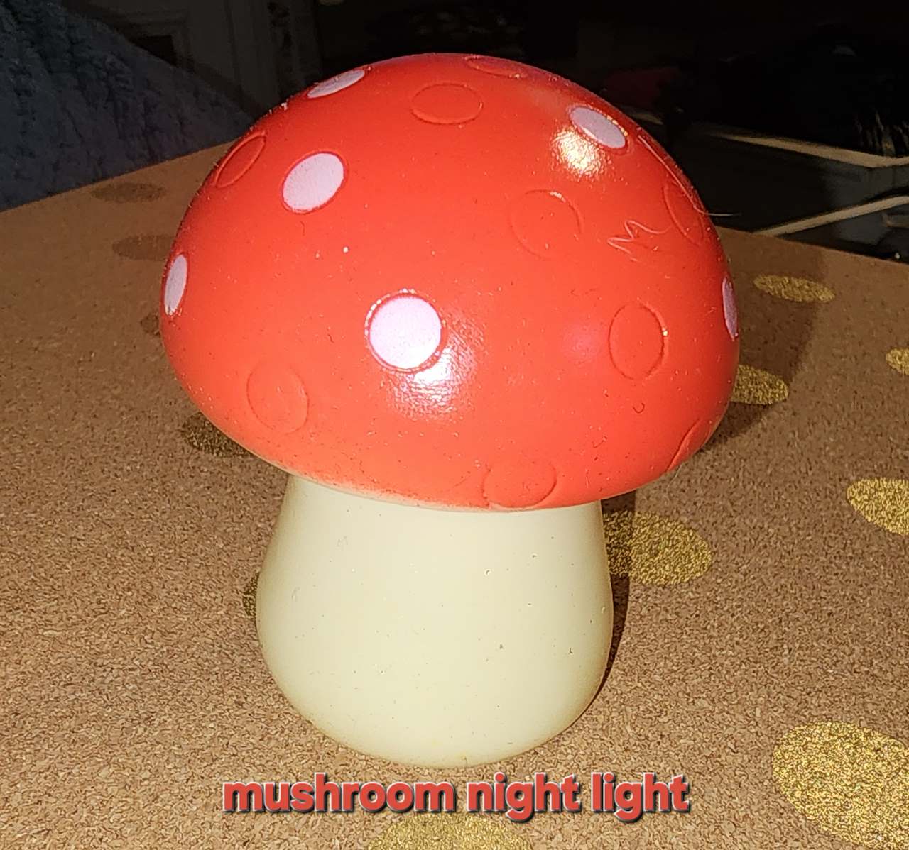 Mini mushroom lamp  (battery operated) 3.25" high