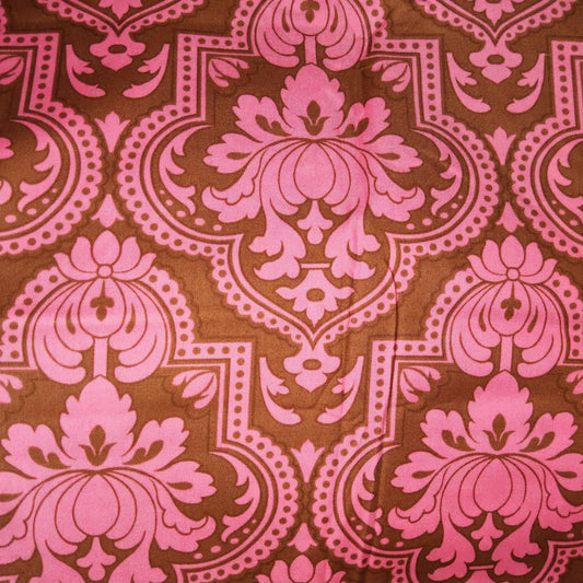 Jennifer Paganelli- Girlfriends - Molly damask cocoa pink